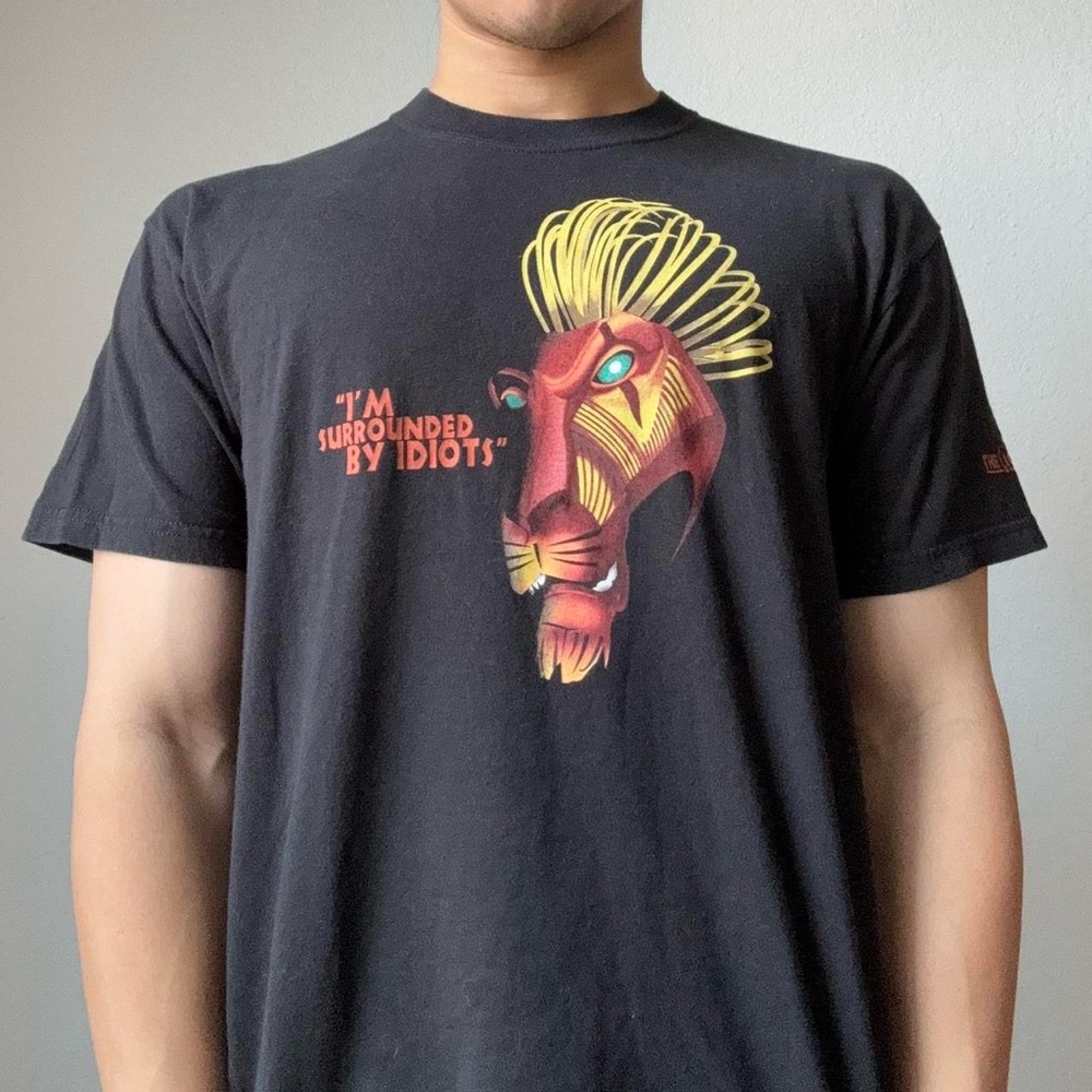 Vintage 2000s Lion King Broadway Black T-Shirt with Lion Graphic - Picture 5 of 7